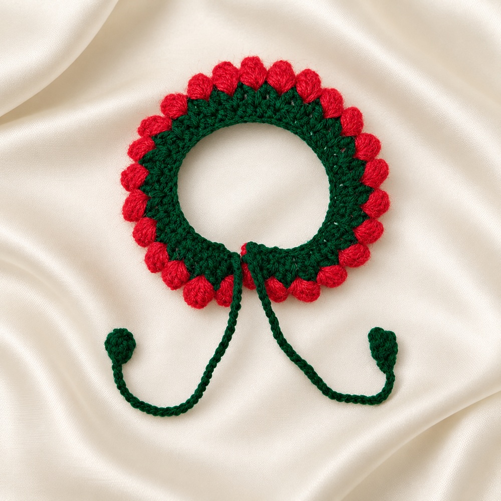 Gajra - Red Floral Crochet